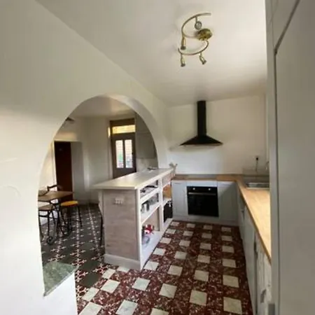 Maison Chaleureuse Avec Cheminee *