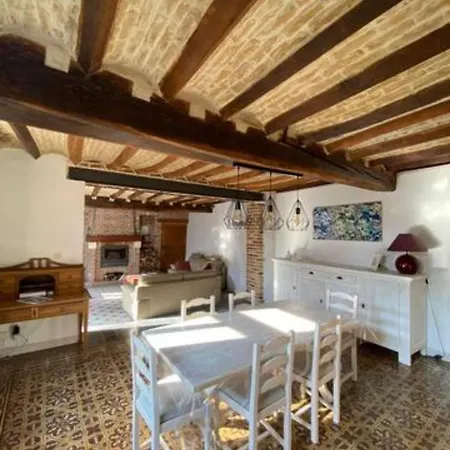 Maison Chaleureuse Avec Cheminee بيت للعطل Bry