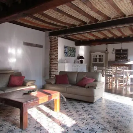 Maison Chaleureuse Avec Cheminee * Bry